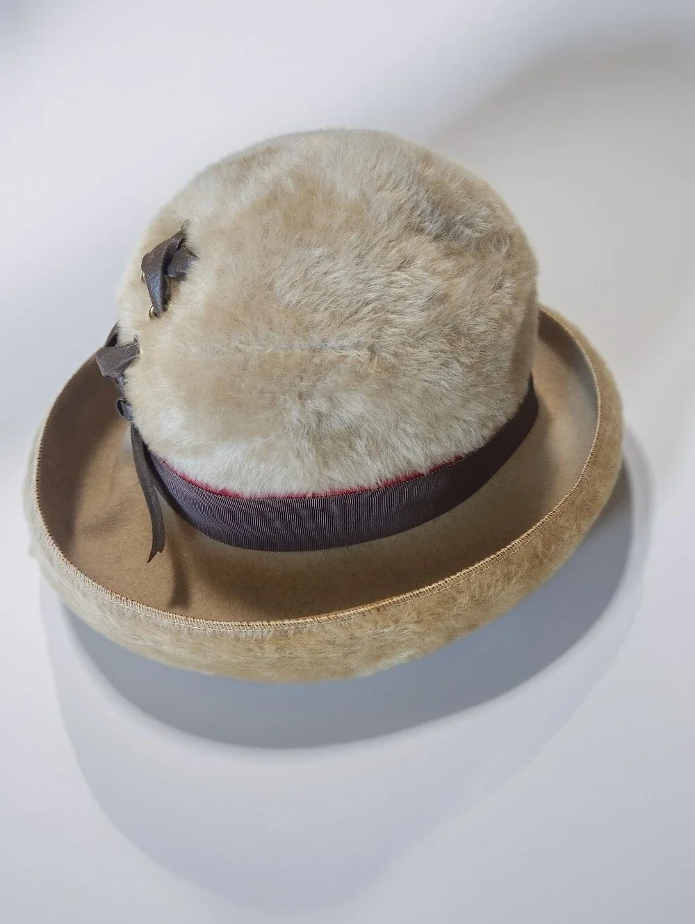 Vintage Darcel Exclusives Tan Felt Hat w/ Faux Fur Leather Accents Size  M